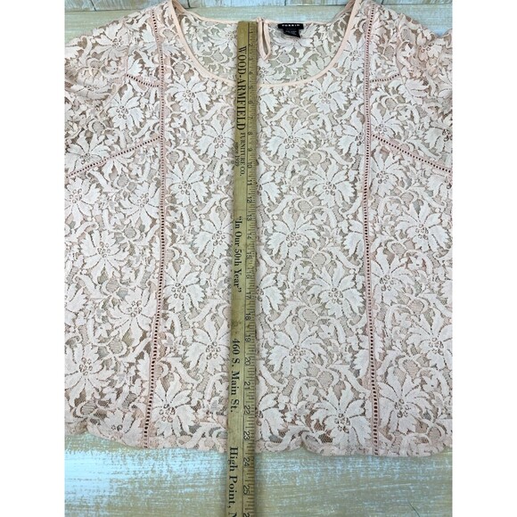 Torrid Pale Peach Pullover ALL LACE Sheer Scoop Neck Top Size 0 - Picture 5 of 7